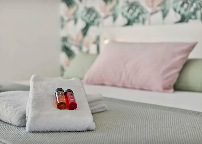 Huswell - New Near The With Stunning Seaview Appartement