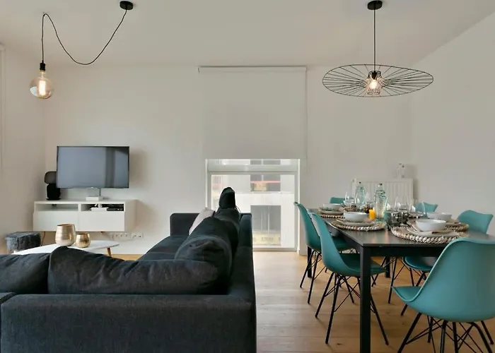 Huswell - New Near The With Stunning Seaview Appartement *