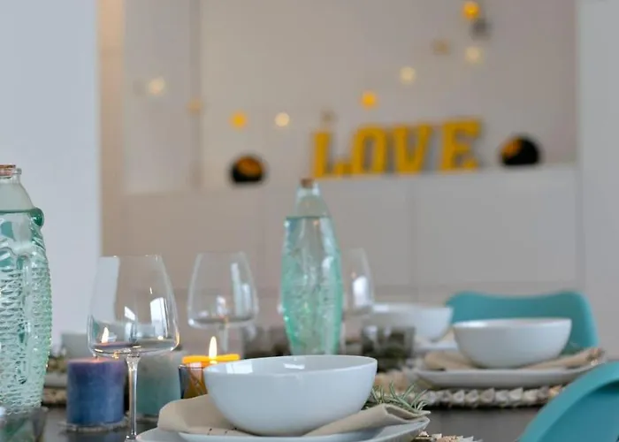 Huswell - New Near The With Stunning Seaview Appartement