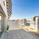 Huswell - New Near The With Stunning Seaview 公寓 奥斯滕德