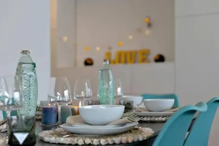 Huswell - New Near The With Stunning Seaview